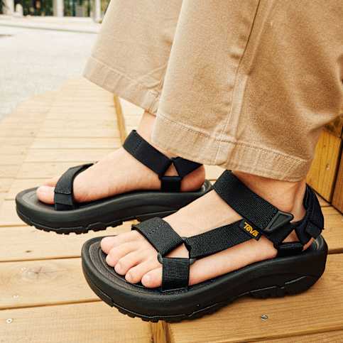 美品　teva サンタル　ブラック 27cm エックスエルティー2 アンプソール テバ ハリケーン エックスエルティー2 アンプソール サンダル
